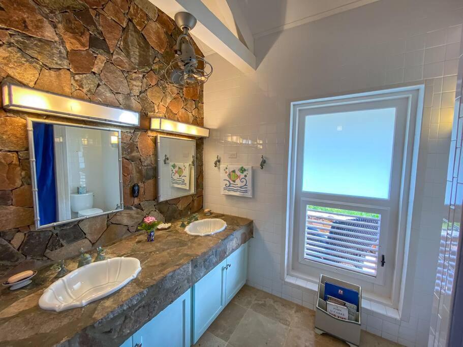 Luxury 7Br Waterfront Villa With Views Of Marina Cay And Scrub Island East End Exterior foto